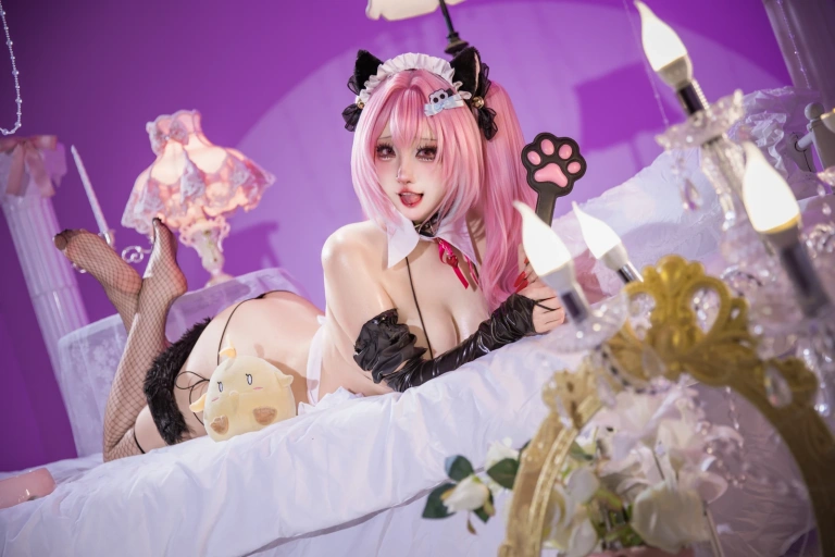 soso嗖嗖《碧蓝航线 帕萨迪纳 猫咪女仆》主题写真：35张全套美图