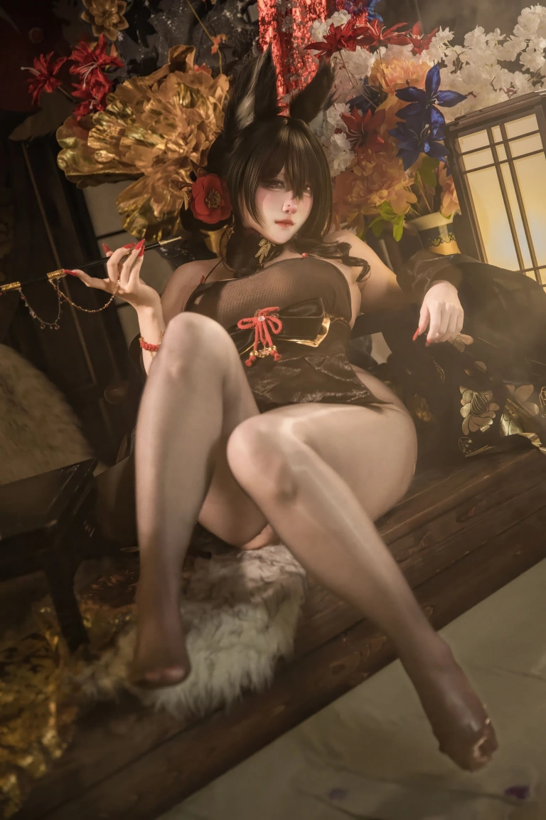 soso嗖嗖《碧蓝航线近江》主题写真：40张全套美图，含2个视频