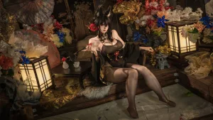 soso嗖嗖《碧蓝航线近江》主题写真：40张全套美图，含2个视频