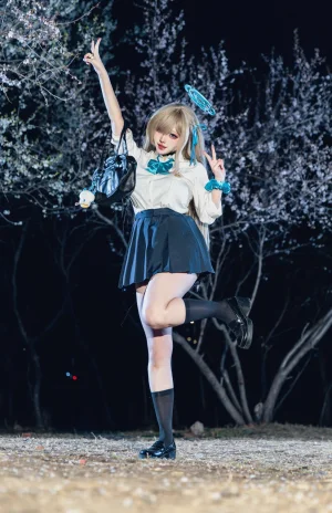soso嗖嗖《明日奈夜樱户外》主题写真：39张全套美图