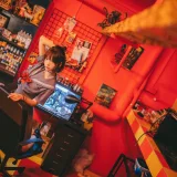 疯猫ss《VOL.02 制服写真集 暗黑JK（被囚禁的少女）》主题写真：16张全套美图