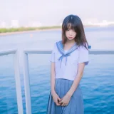 疯猫ss《VOL.02 制服写真集 海边》主题写真：15张全套美图