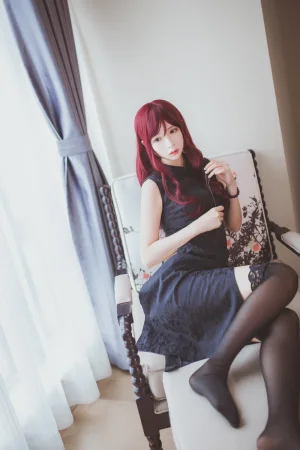 疯猫ss《VOL.03 黑丝写真集 旗袍》主题写真：31张全套美图