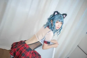 疯猫ss《VOL.05 个人写真集 蓝发》主题写真：26张全套美图