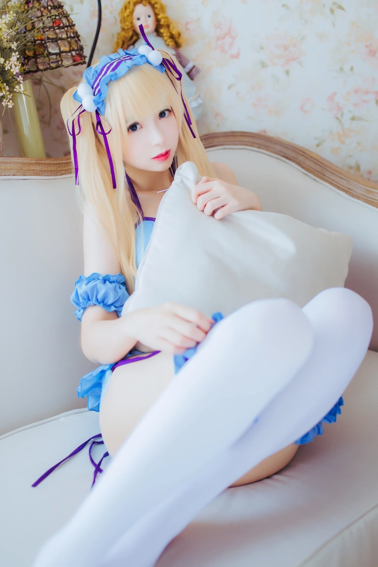 疯猫ss《COS初定本 英梨梨》主题写真：36张全套美图