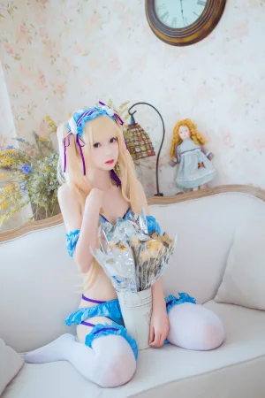 疯猫ss《COS初定本 英梨梨》主题写真：36张全套美图