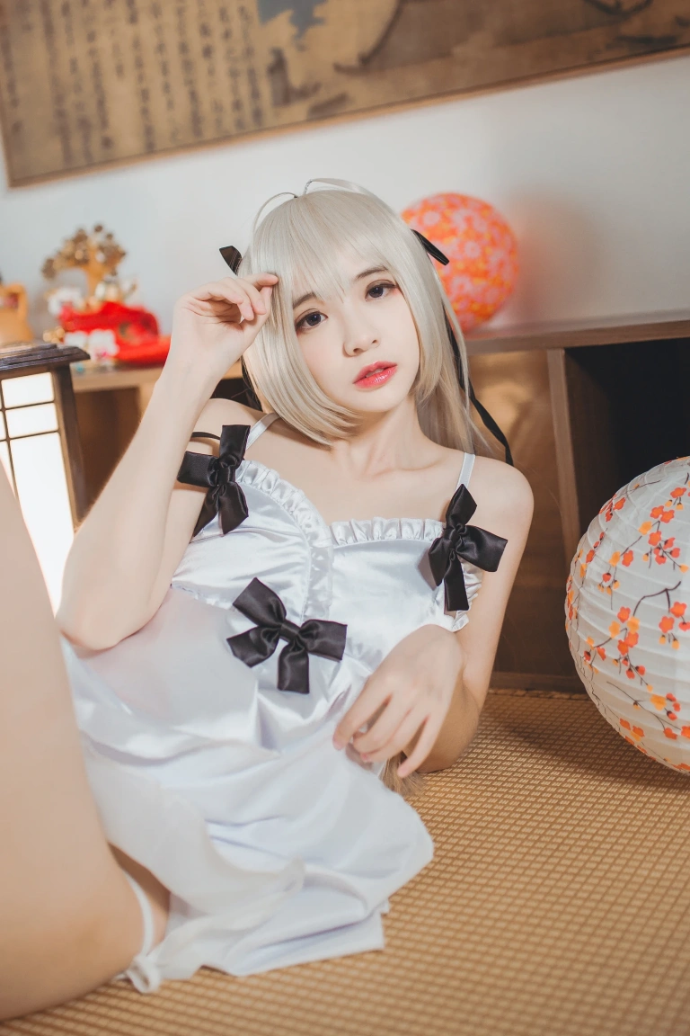 疯猫ss《COS初定本 穹妹》主题写真：50张全套美图