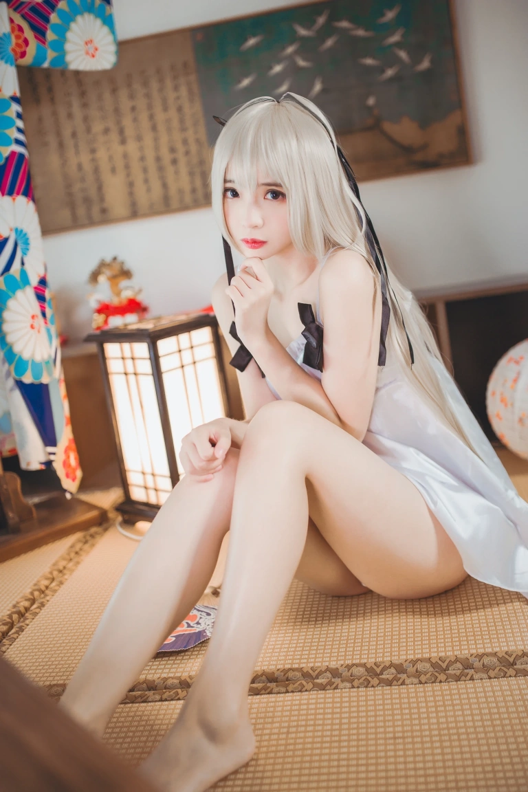 疯猫ss《COS初定本 穹妹》主题写真：50张全套美图