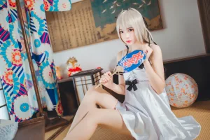 疯猫ss《COS初定本 穹妹》主题写真：50张全套美图