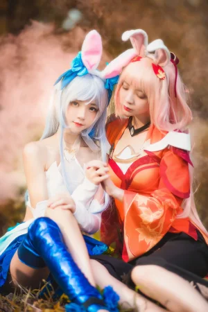 疯猫ss《双人公孙离（桜桃喵&疯猫ss）》主题写真：16张全套美图