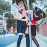 疯猫ss《JK百合2（桜桃喵&疯猫ss）》主题写真：33张全套美图