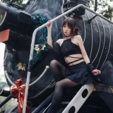 疯猫ss《创意产业园》主题写真：16张全套美图