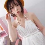 疯猫ss《小黄帽》主题写真：9张全套美图