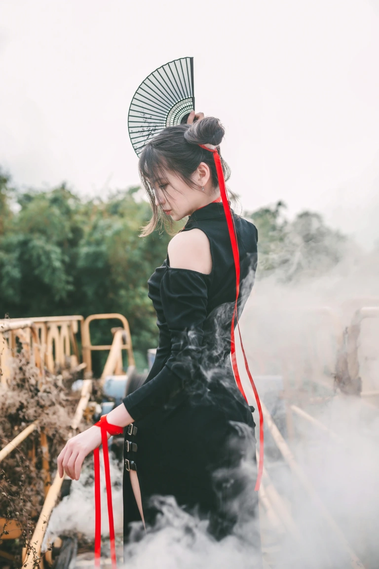 疯猫ss《旗袍》主题写真：20张全套美图
