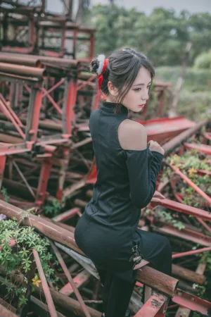 疯猫ss《旗袍》主题写真：20张全套美图