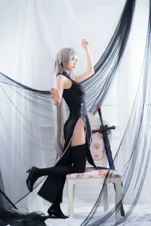 疯猫ss《黑骑士》主题写真：16张全套美图