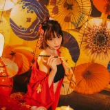 疯猫ss《红色羽衣》主题写真：15张全套美图