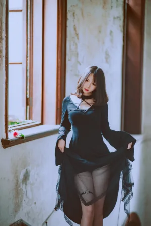 疯猫ss《沙面》主题写真：20张全套美图