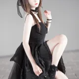 疯猫ss《漫展黑裙》主题写真：10张全套美图