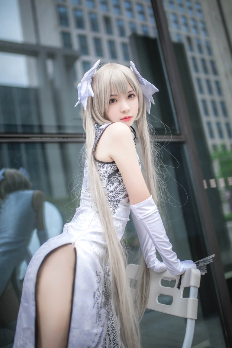 疯猫ss《穹妹旗袍白》主题写真：12张全套美图