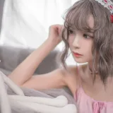 疯猫ss《粉红粉红》主题写真：17张全套美图