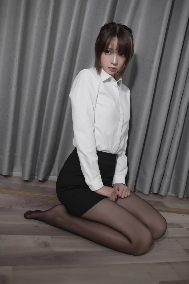 疯猫ss《职业装2》主题写真：21张全套美图