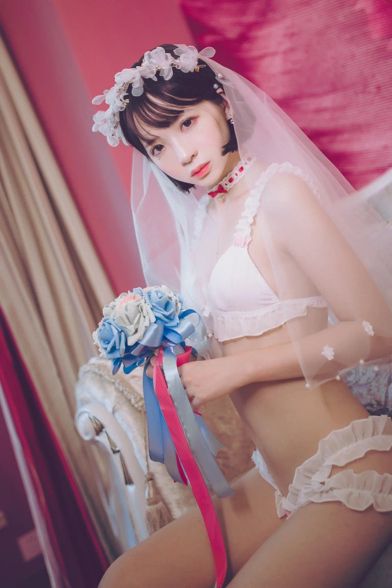 疯猫ss《梦中的婚礼》主题写真：49张全套美图