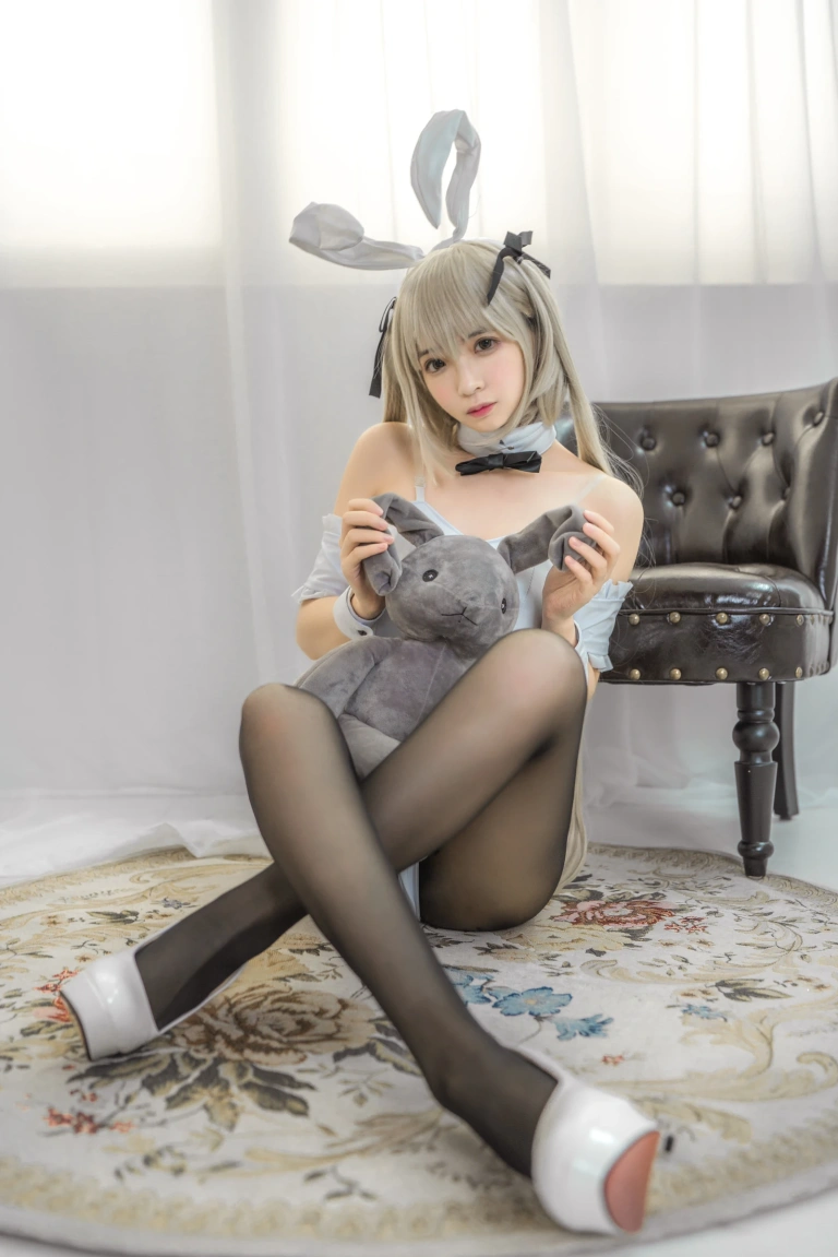 疯猫ss《穹妹兔女郎》主题写真：25张全套美图