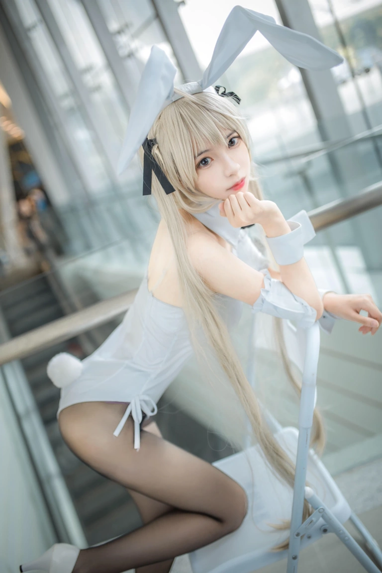 疯猫ss《穹妹兔女郎》主题写真：25张全套美图