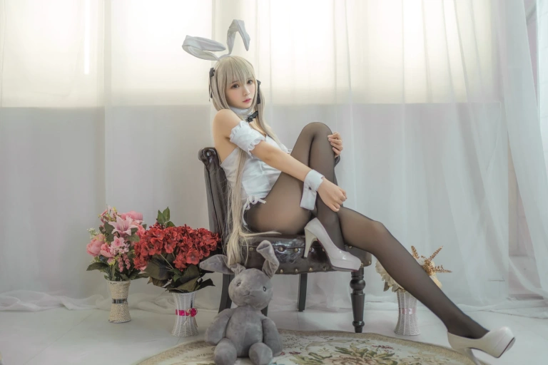 疯猫ss《穹妹兔女郎》主题写真：25张全套美图