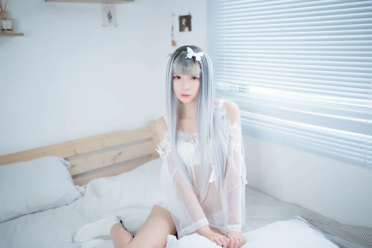 疯猫ss《透明白纱》主题写真：32张全套美图