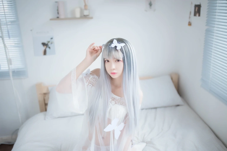 疯猫ss《透明白纱》主题写真：32张全套美图