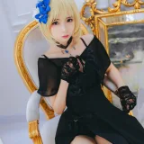 疯猫ss《贞德礼装》主题写真：13张全套美图