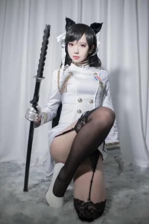 疯猫ss《爱宕》主题写真：25张全套美图