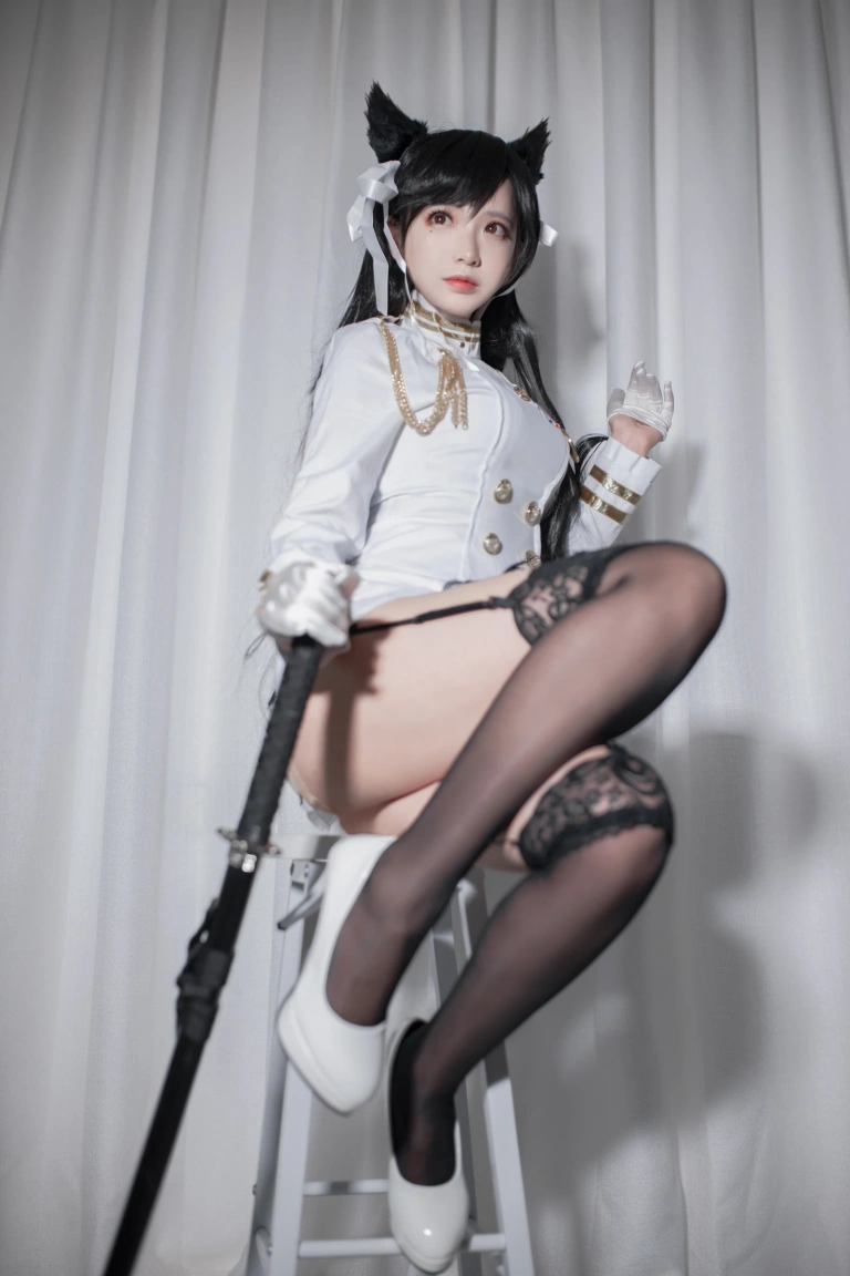 疯猫ss《爱宕》主题写真：25张全套美图
