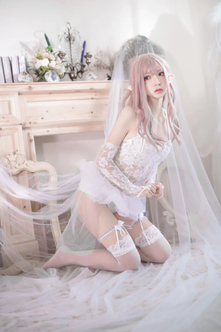 疯猫ss《纯白精灵》主题写真：29张全套美图