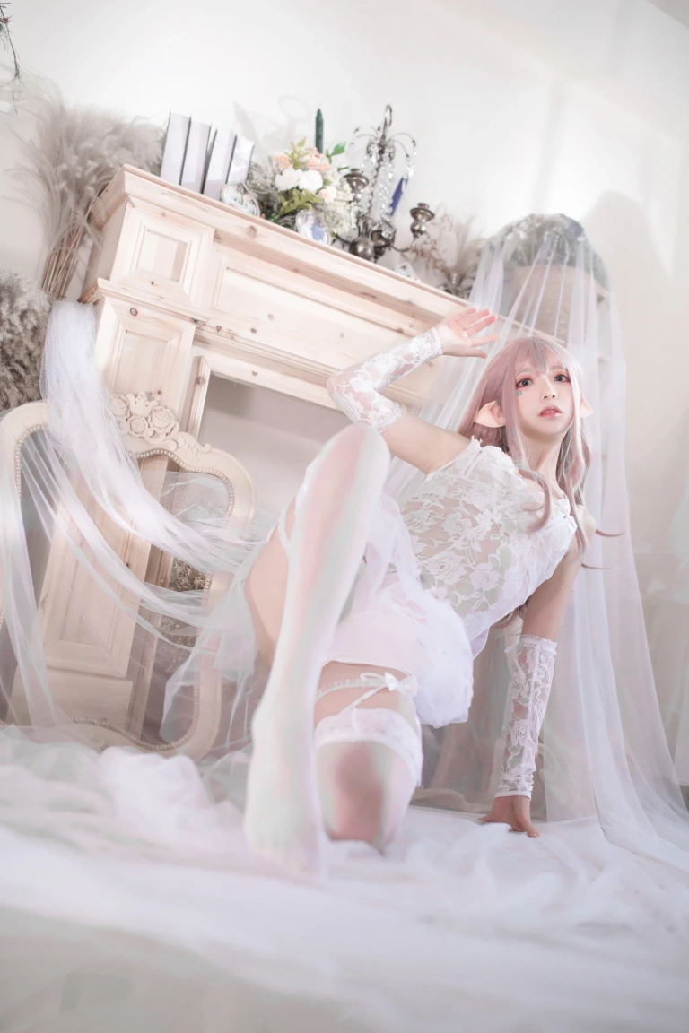 疯猫ss《纯白精灵》主题写真：29张全套美图