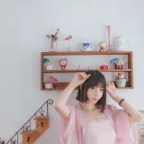 疯猫ss《粉红日常》主题写真：19张全套美图