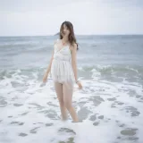 疯猫ss《眠海歌 海滩黄色》主题写真：29张全套美图