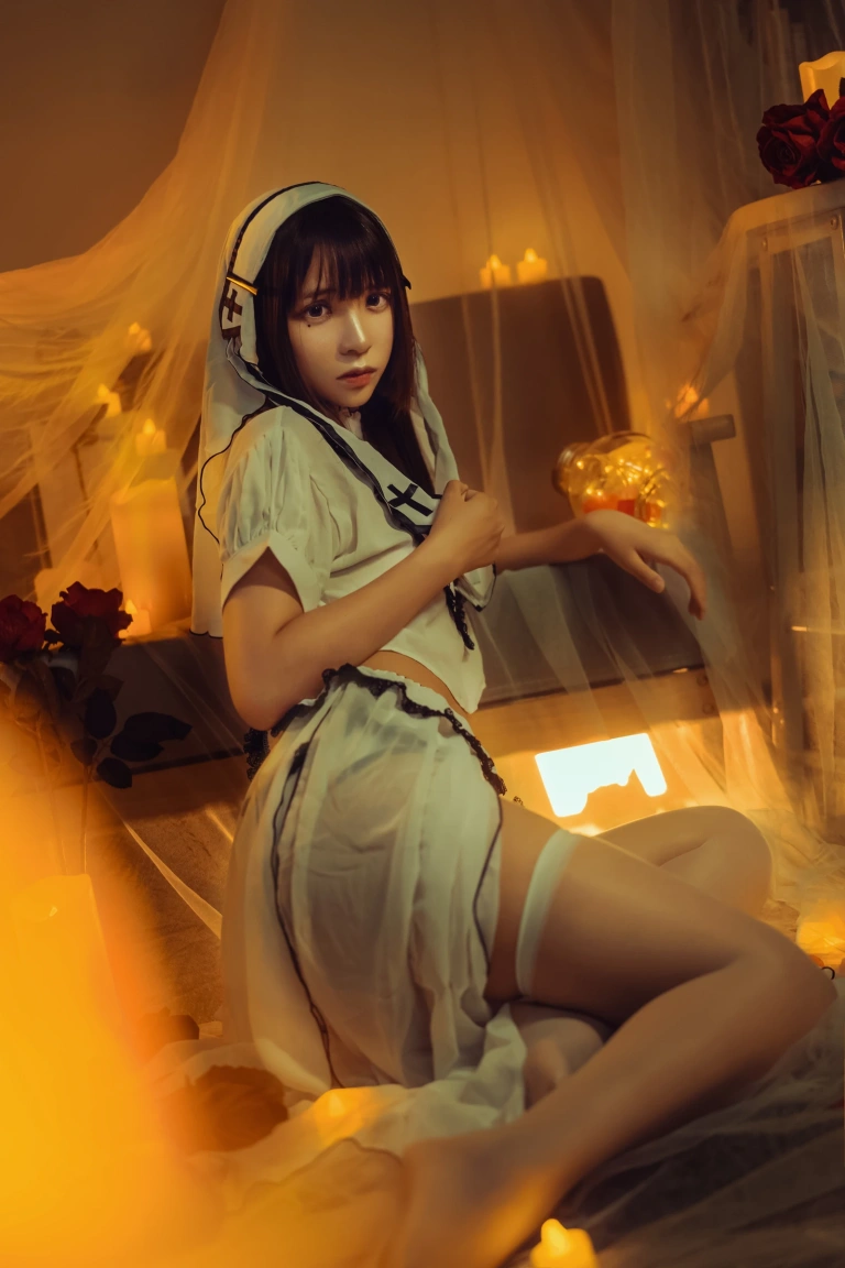 疯猫ss《魔女样双笙本 黄昏修女》主题写真：17张全套美图