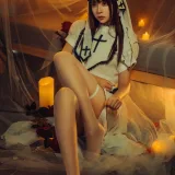 疯猫ss《魔女样双笙本 黄昏修女》主题写真：17张全套美图