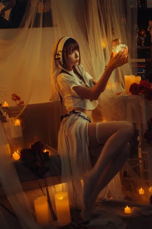疯猫ss《魔女样双笙本 黄昏修女》主题写真：17张全套美图