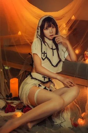 疯猫ss《魔女样双笙本 黄昏修女》主题写真：17张全套美图