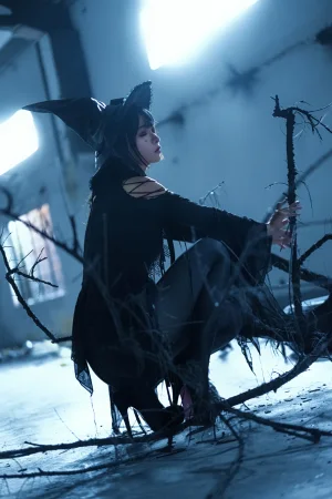 疯猫ss《魔女样双笙本 魔女》主题写真：27张全套美图