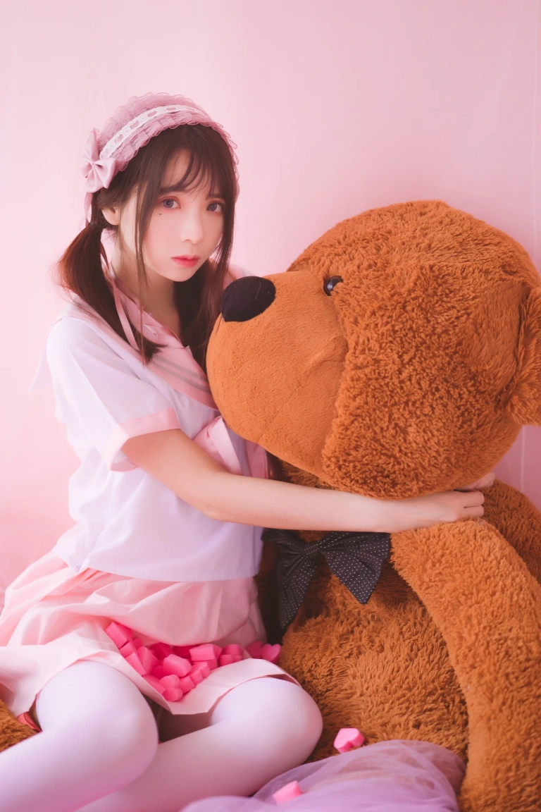 疯猫ss《丝袜狂想曲（粉）》主题写真：54张全套美图