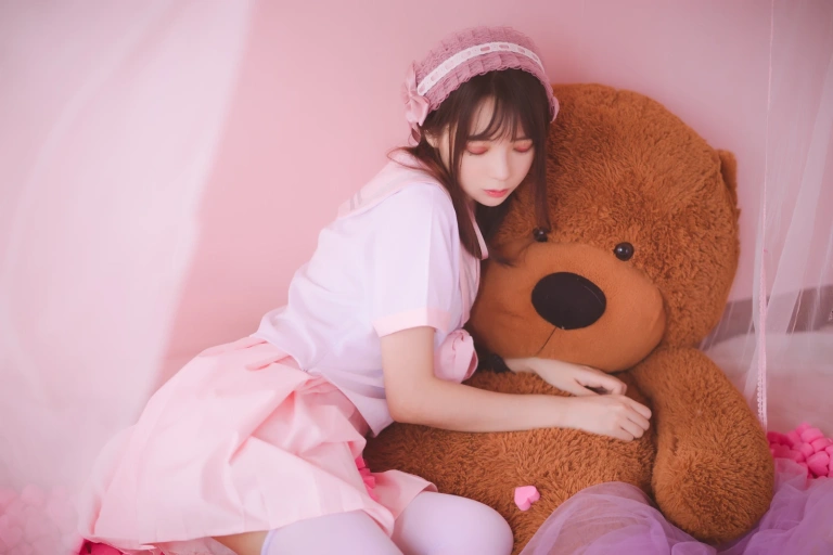 疯猫ss《丝袜狂想曲（粉）》主题写真：54张全套美图