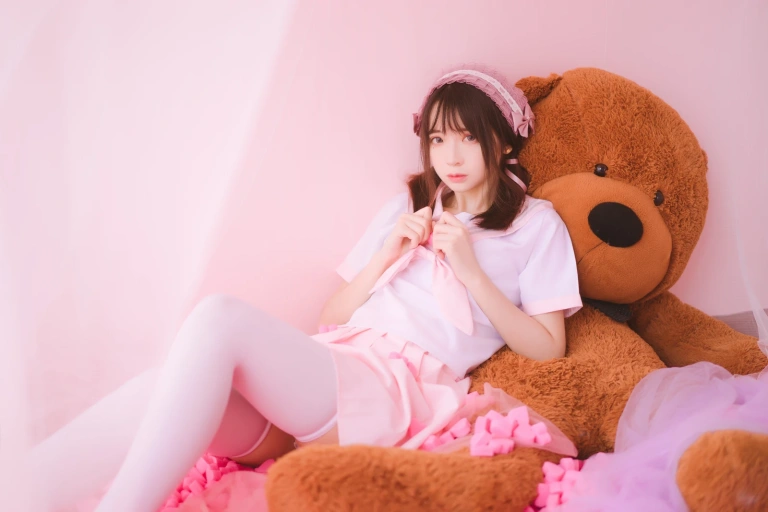 疯猫ss《丝袜狂想曲（粉）》主题写真：54张全套美图