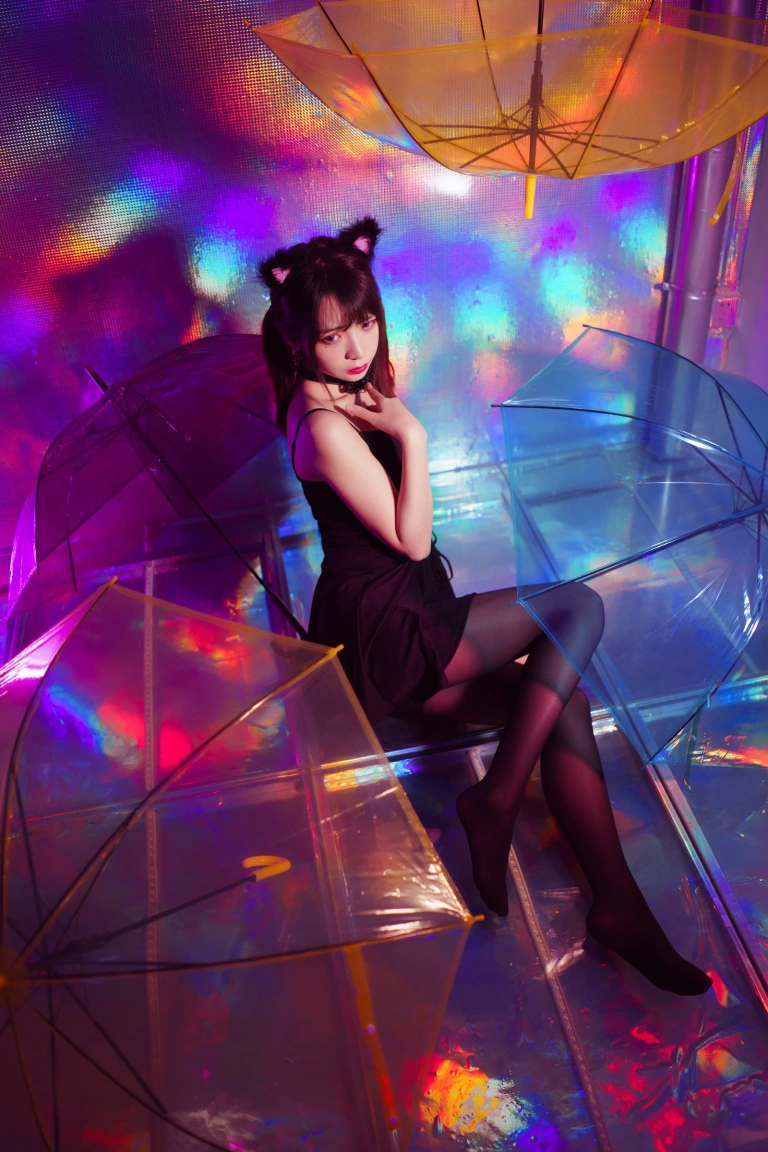 疯猫ss《丝袜狂想曲（光）》主题写真：34张全套美图
