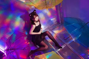 疯猫ss《丝袜狂想曲（光）》主题写真：34张全套美图