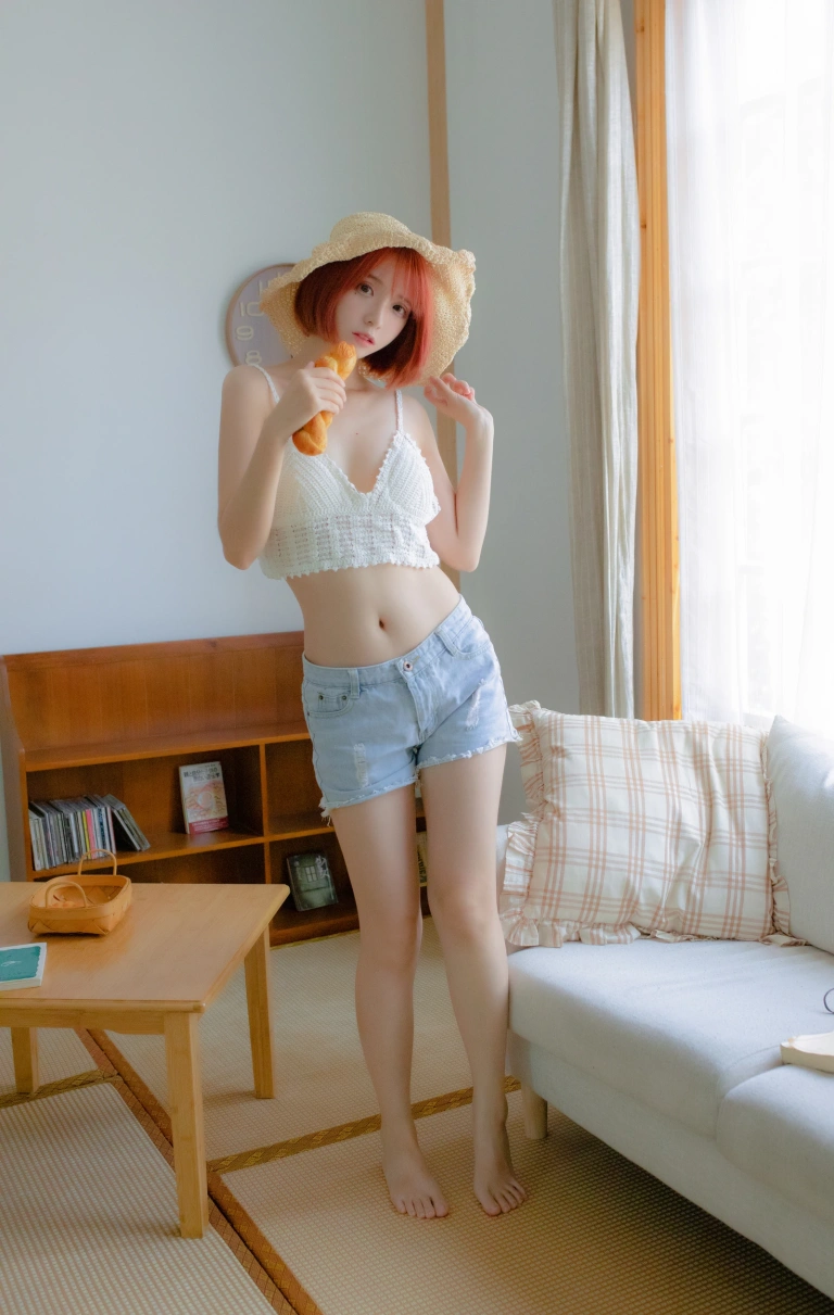 疯猫ss《草帽女孩 茶茶可爱风》主题写真：30张全套美图